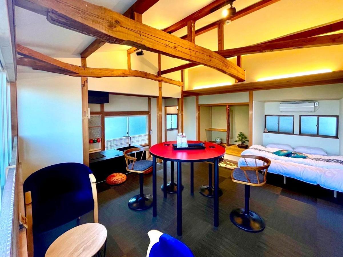 オーシャンビュー 加美屋リゾート 江ノ島,江ノ島の島内,仲見世通りから3分,海と日の出を臨む貸切の和モダン別荘 Fujisawa Exterior photo